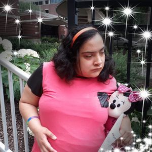 Meet your Posher, Alma